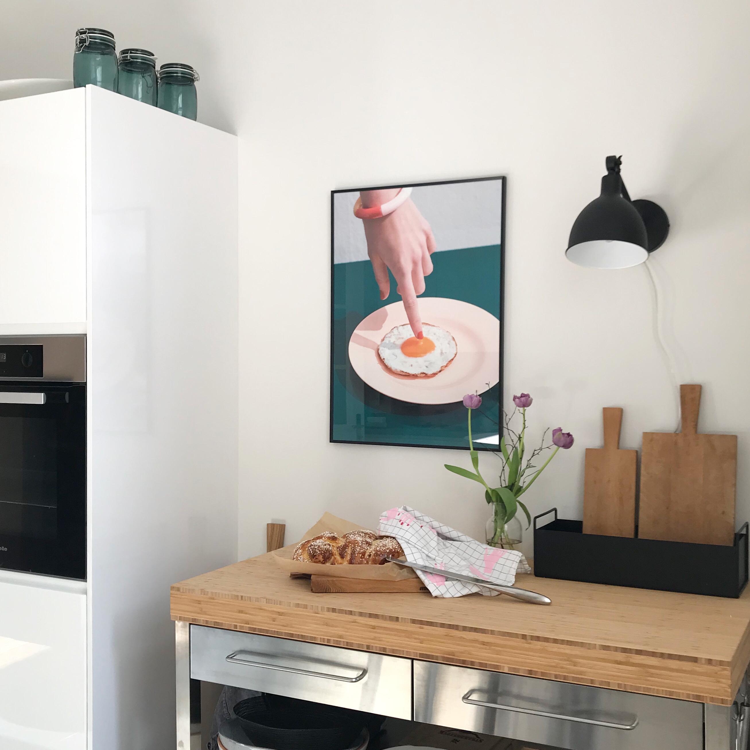 Was wäre #ostern ohne #osterzopf ? #scandistyle #kitchen #kitchendetails #interior #friedegg #altbau 