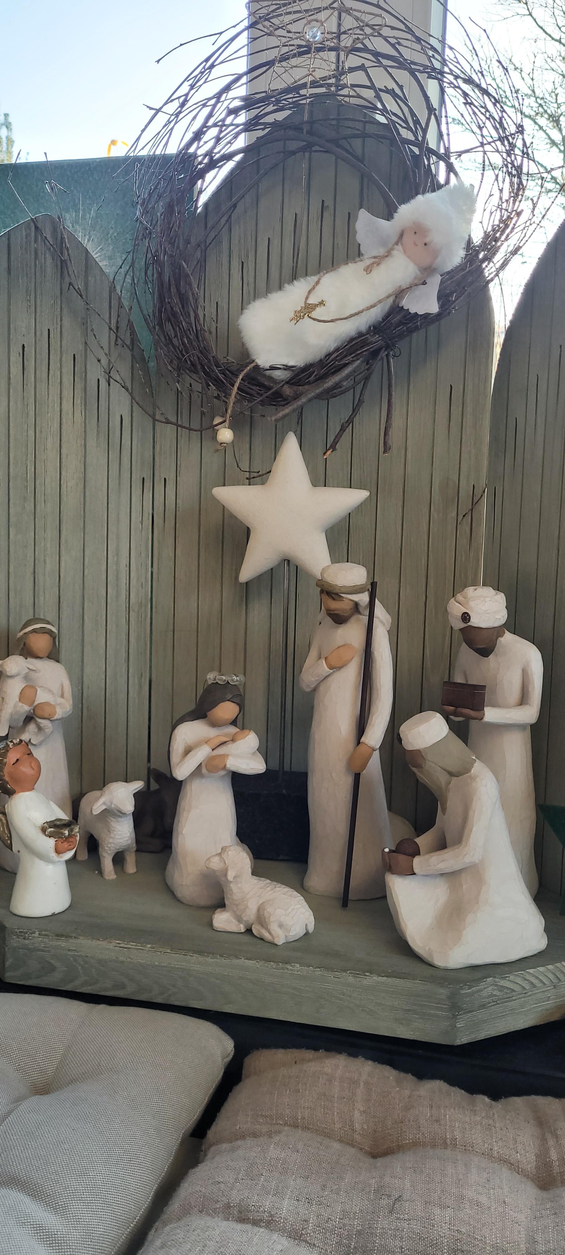 WEIHNACHTEN ist's wenn die Krippe steht ...
#Krippe #willowtree #nativitiy #skandistyle 