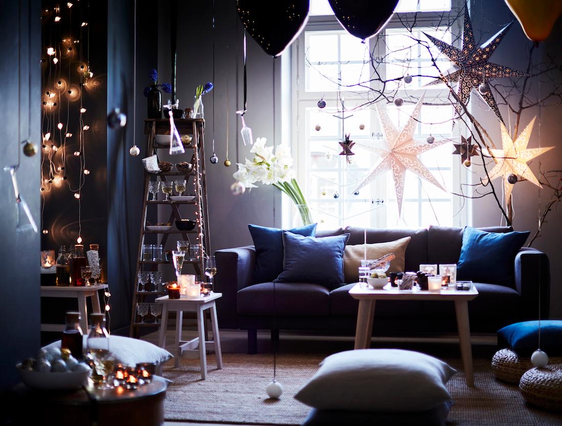 Weihnachtlich geschmücktes Wohnzimmer #wohnzimmer #ikea #weihnachtsdeko ©Inter IKEA Systems B.V. 2016