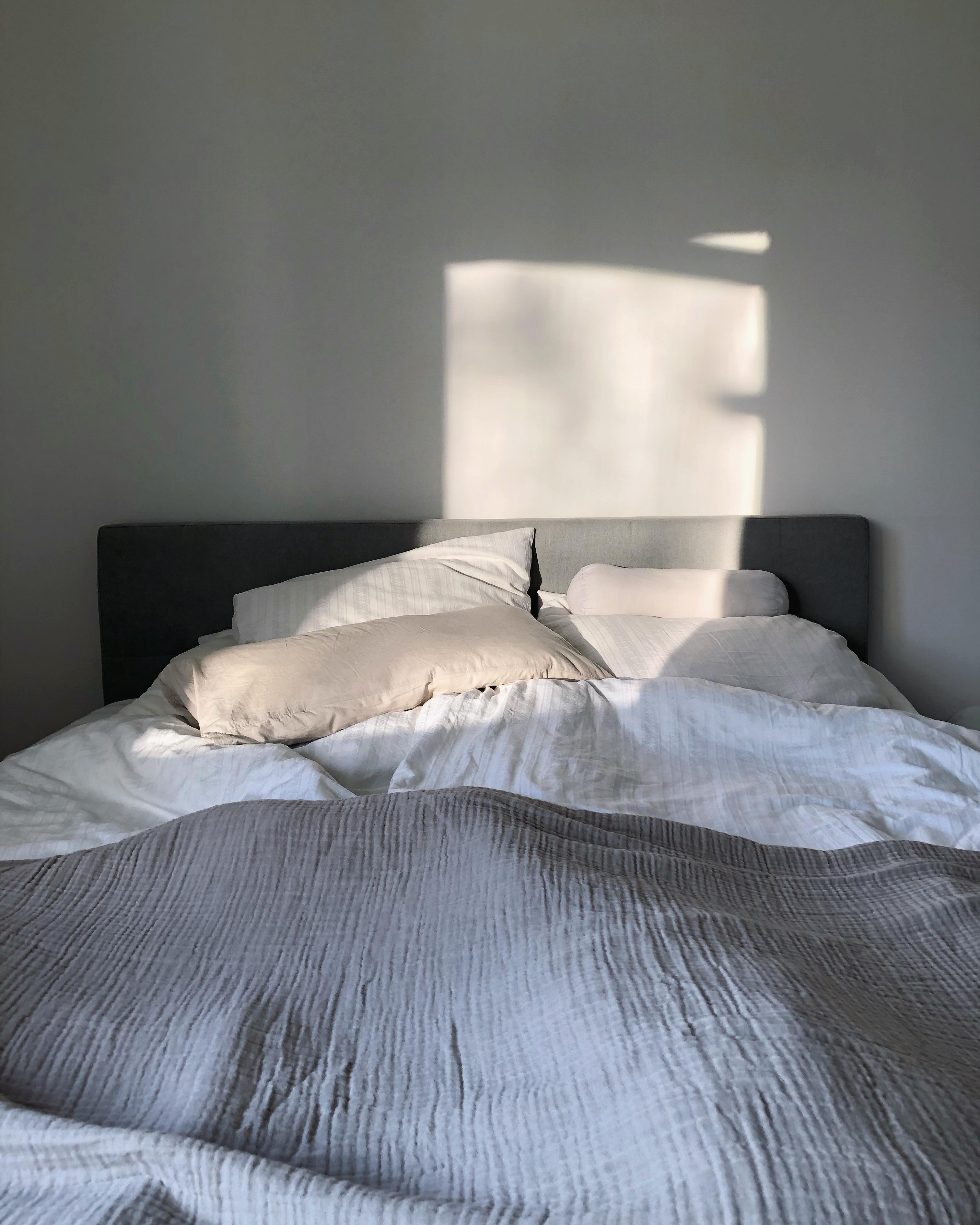 Well #unmade ☀️✨
#bed #bett #bedroom #schlafzimmer #morninglight #cozy #interior
