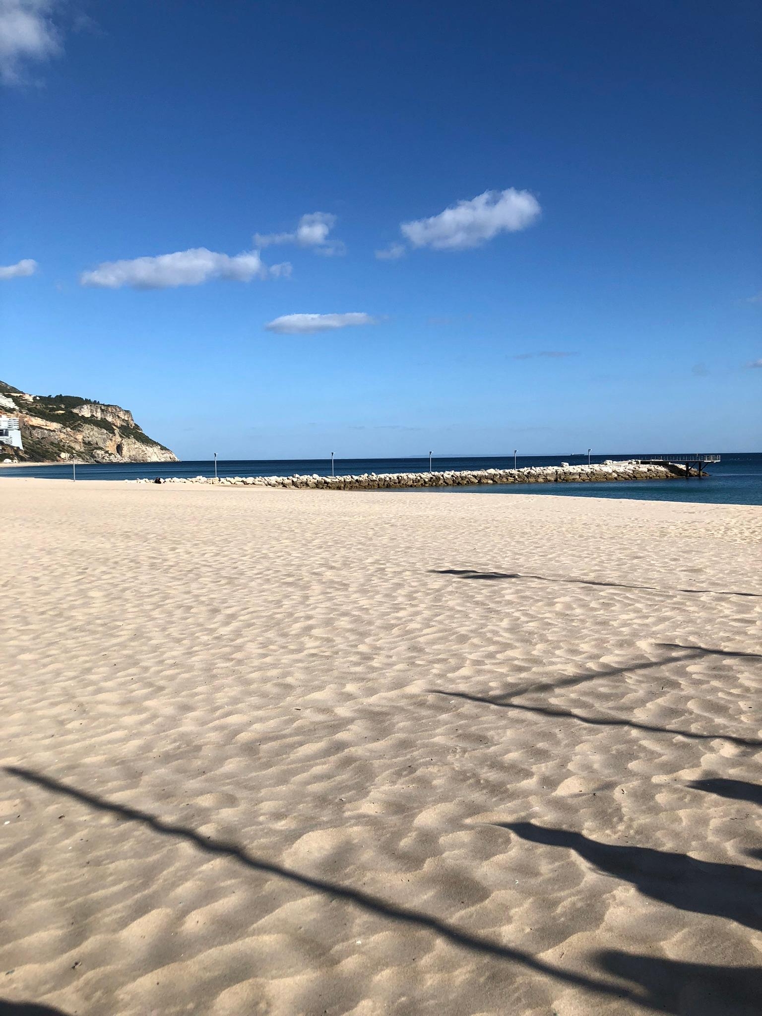 #wellness am leeren Sandstrand in #portugal 🌴 #travelchallenge