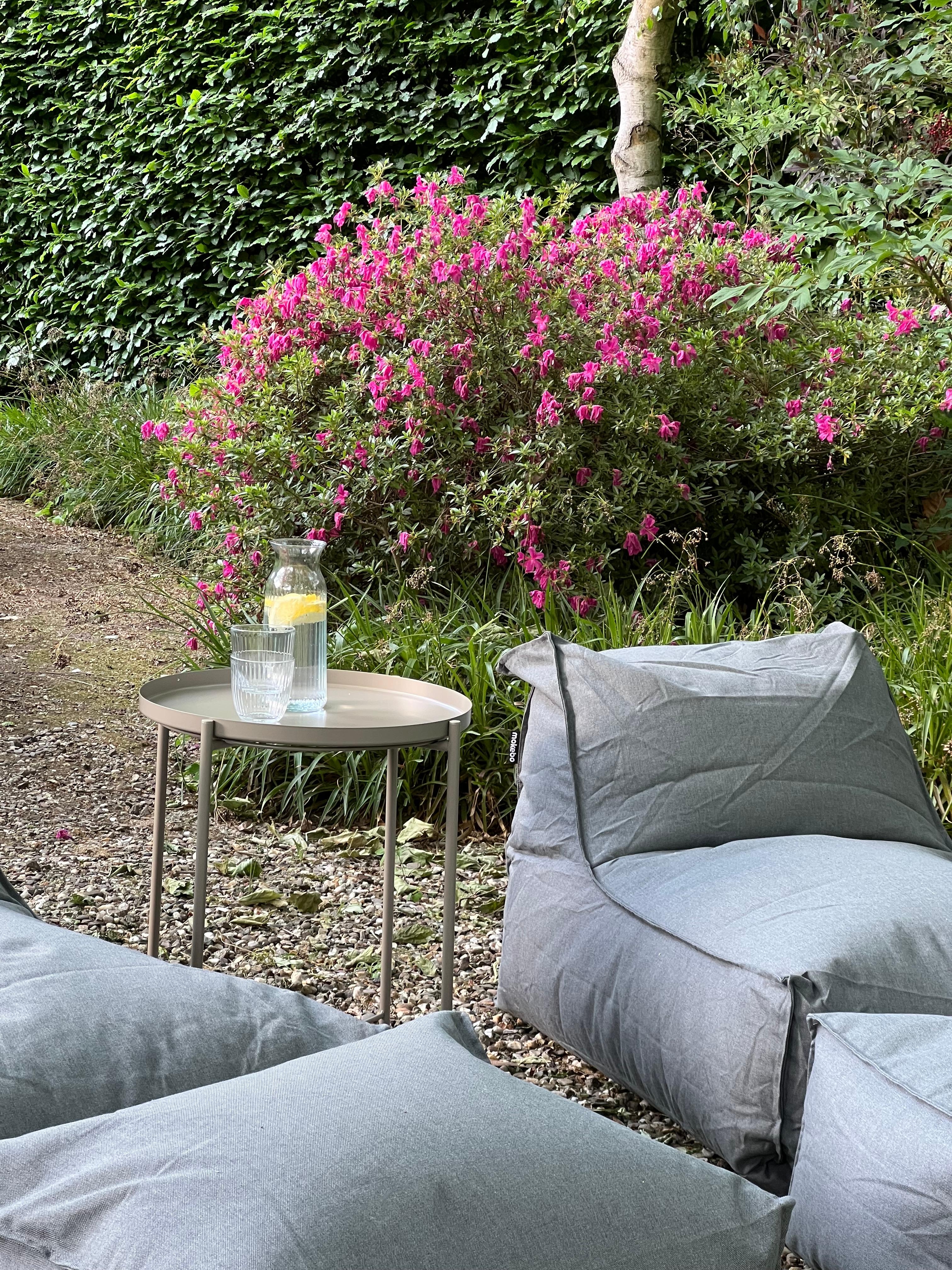 Where you’ll find me this summer 🍋

#chillarea #sitzsack #outdoorliving