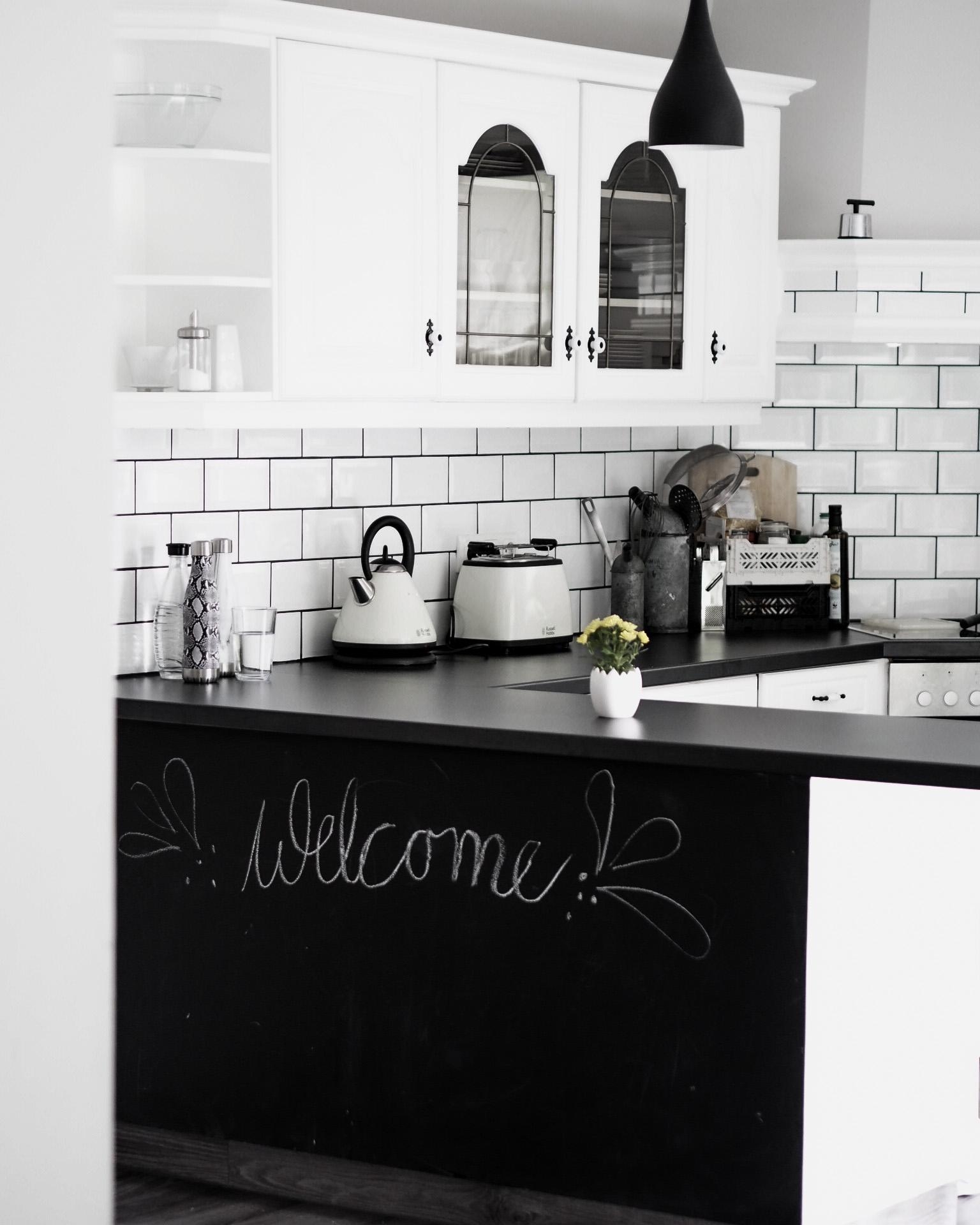 Willkommen #kitchen #küche #ourkitchen #landhaus #modernlandhaus #interior 