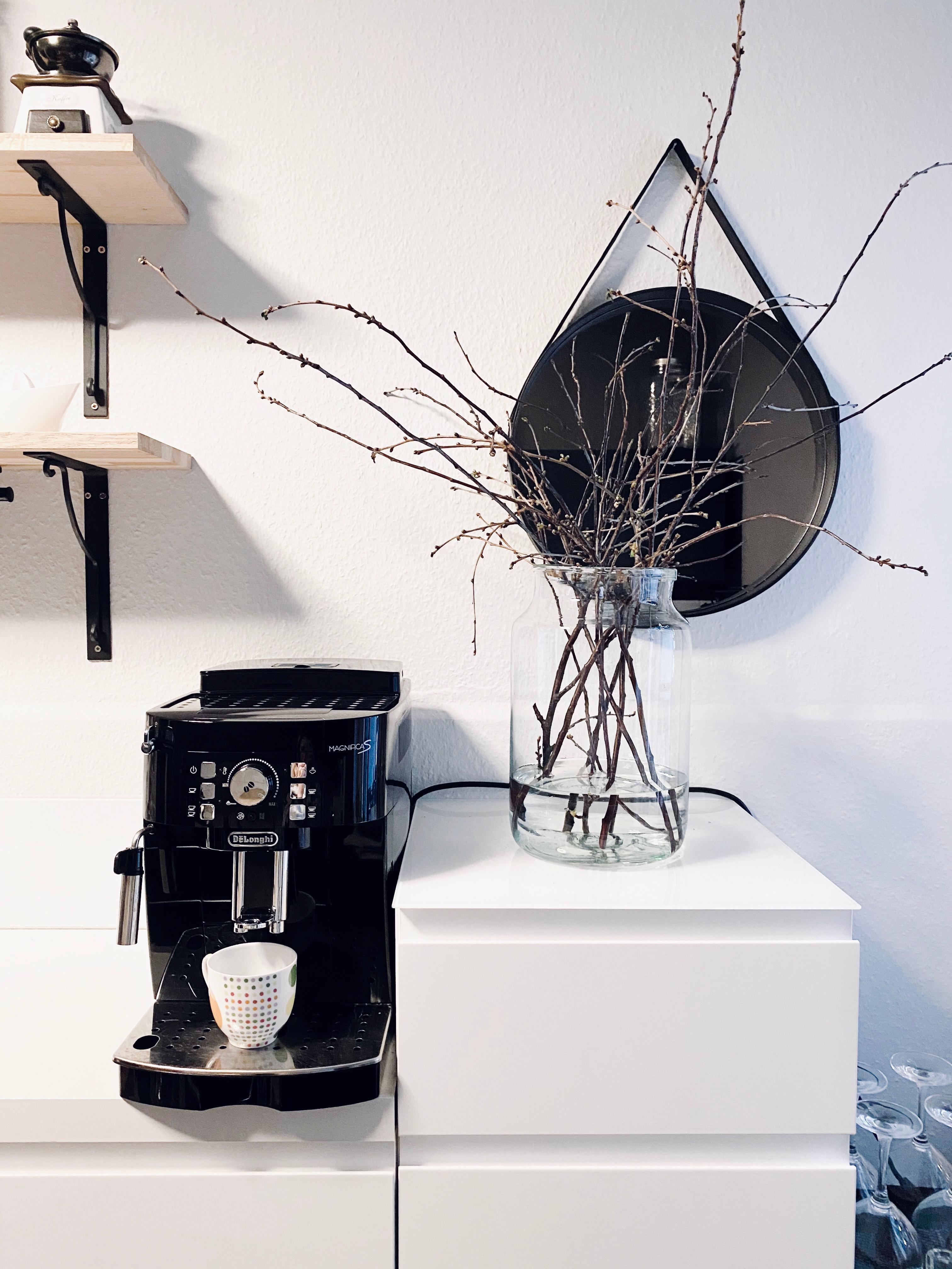Wintermodus Vol.2
#kitchen #blackandwhite #monochrome #minimalism #mynordicroom #interior #scandinavianliving #vasen