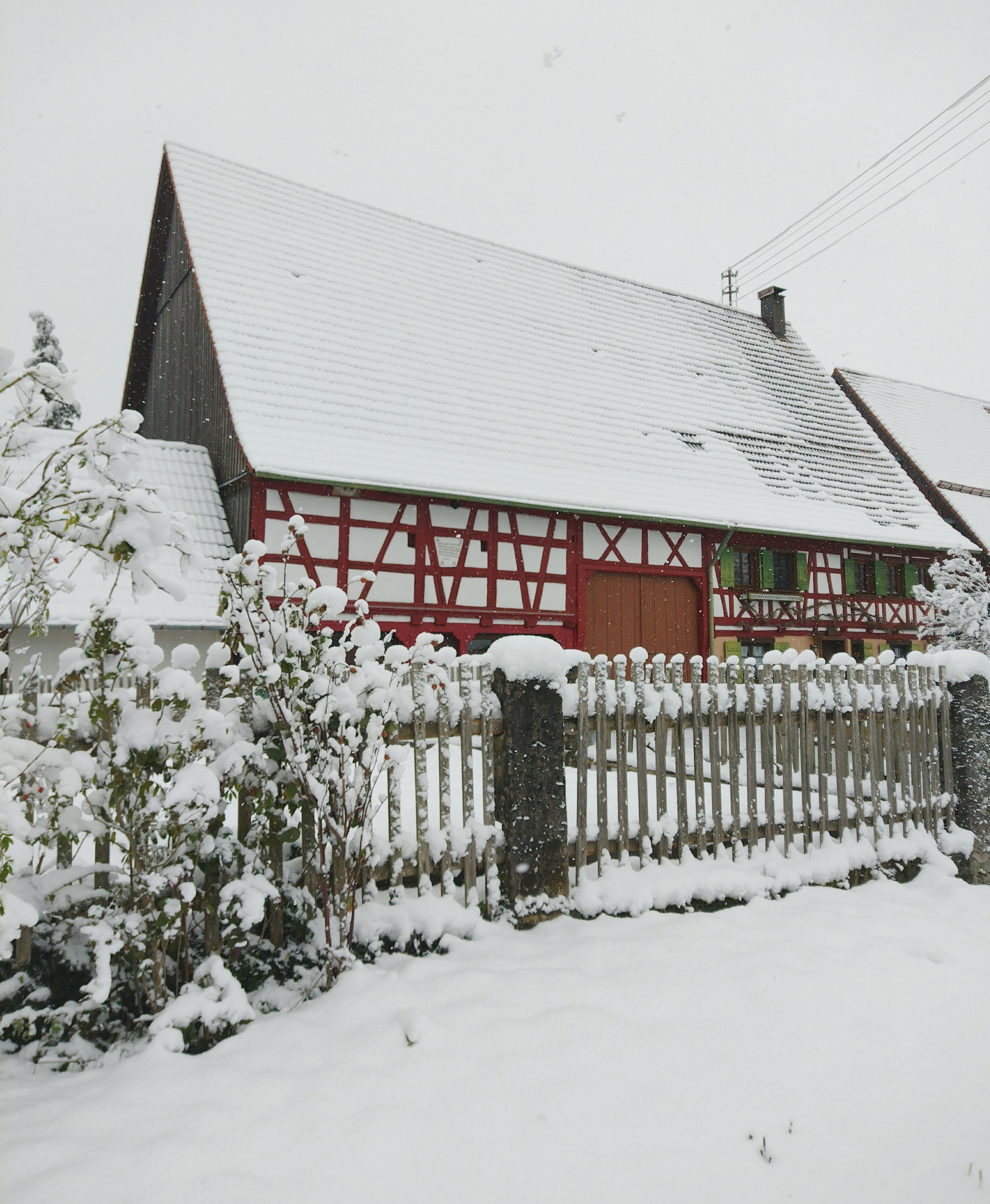 Winterwonderland ❄️❄️❄️
#fachwerkhaus #fachwerkliebe #schnee #winter #schneeliebe