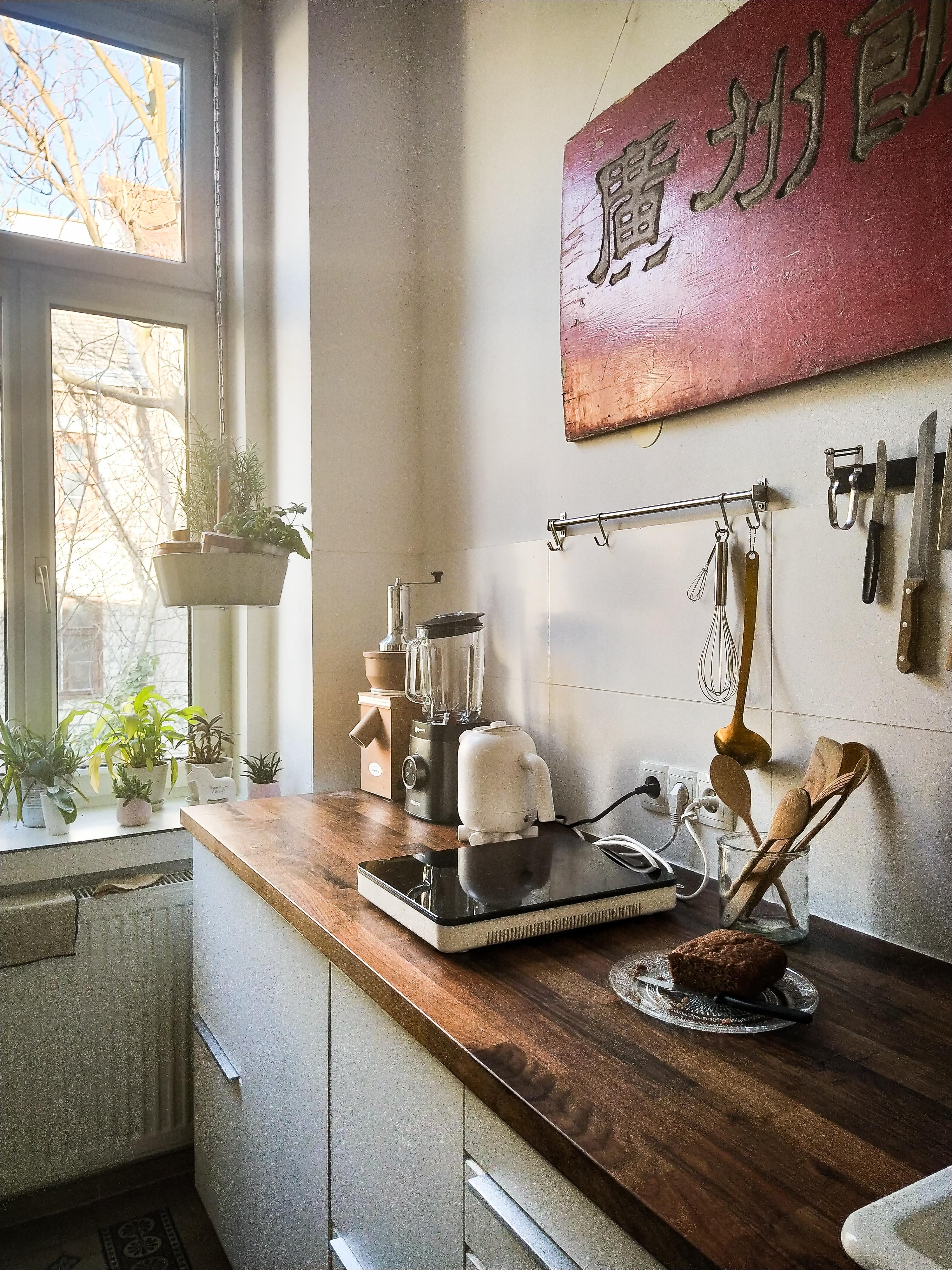 wir lieben es Zuhause zu kochen - in unserer kleinen aber feinen Küche ❤️
#küchenliebe #livingchallenge
