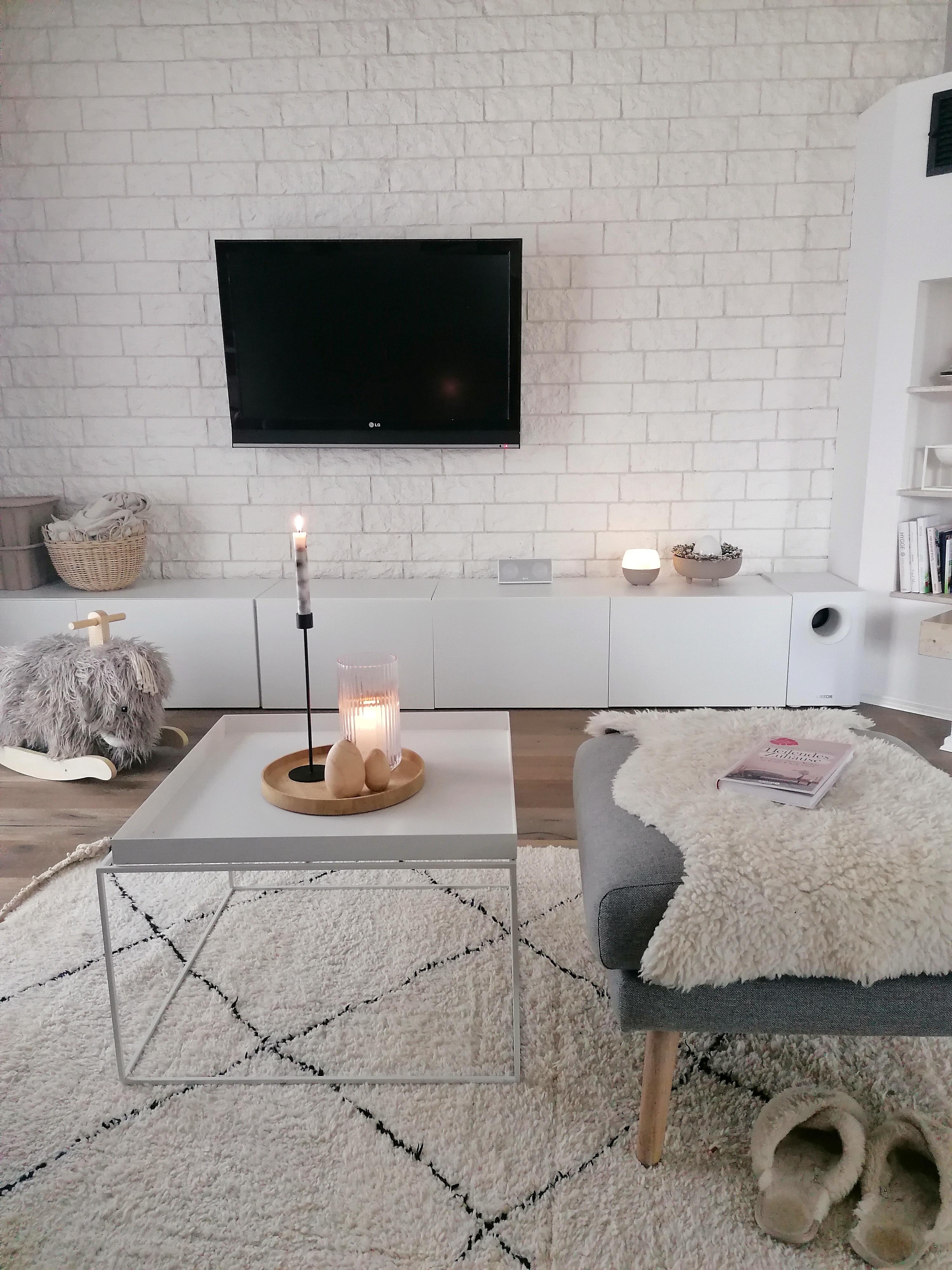 Wir machen es uns gemütlich
#wohnzimmer #minimalismo #livingroom #einrichtungsideen #dekoideen 