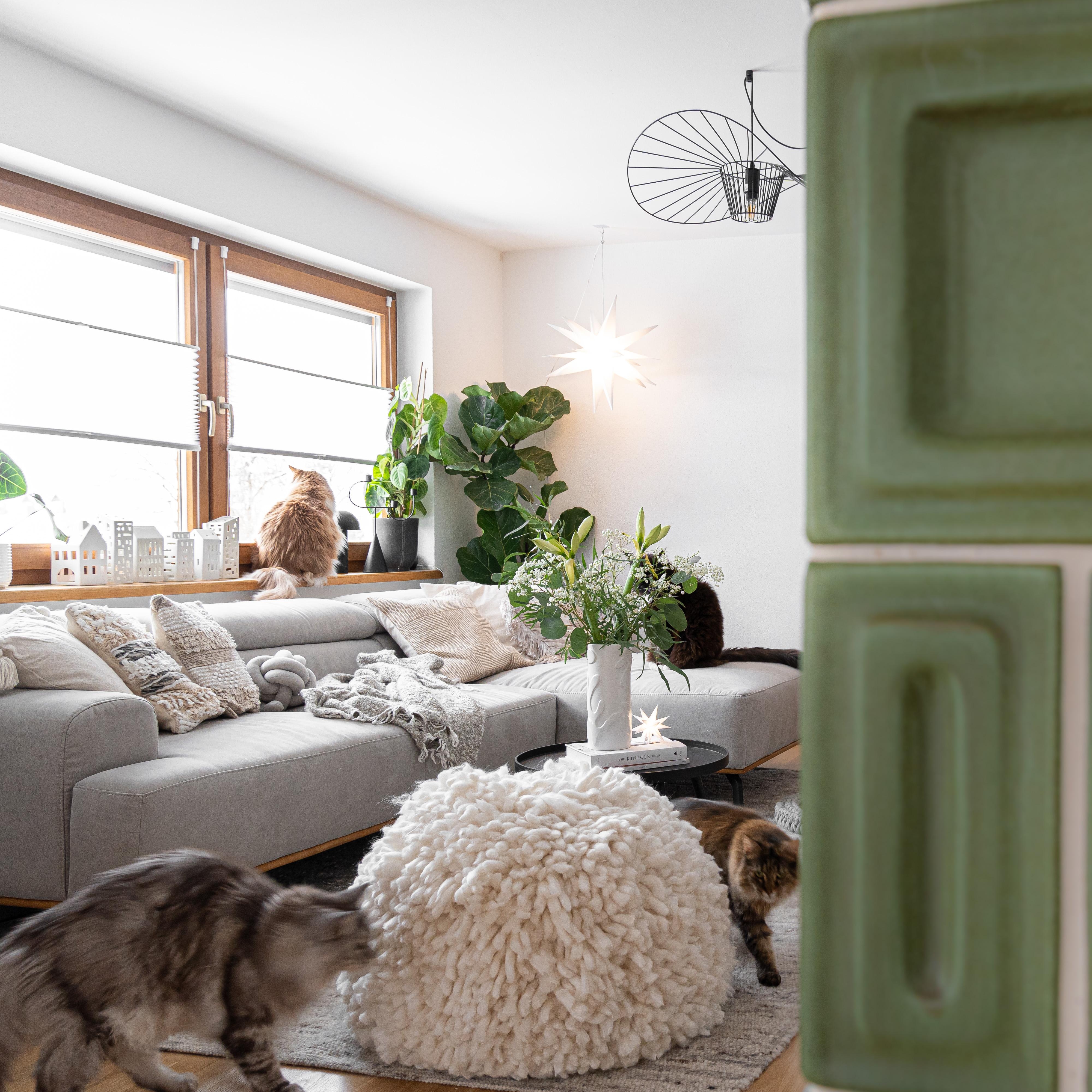 #wohnen #wohnzimmer #livingroom #hygge #gemütlich #hygge #dekorieren #solebich #cozy #myhome2inspire #couch #couchstyle