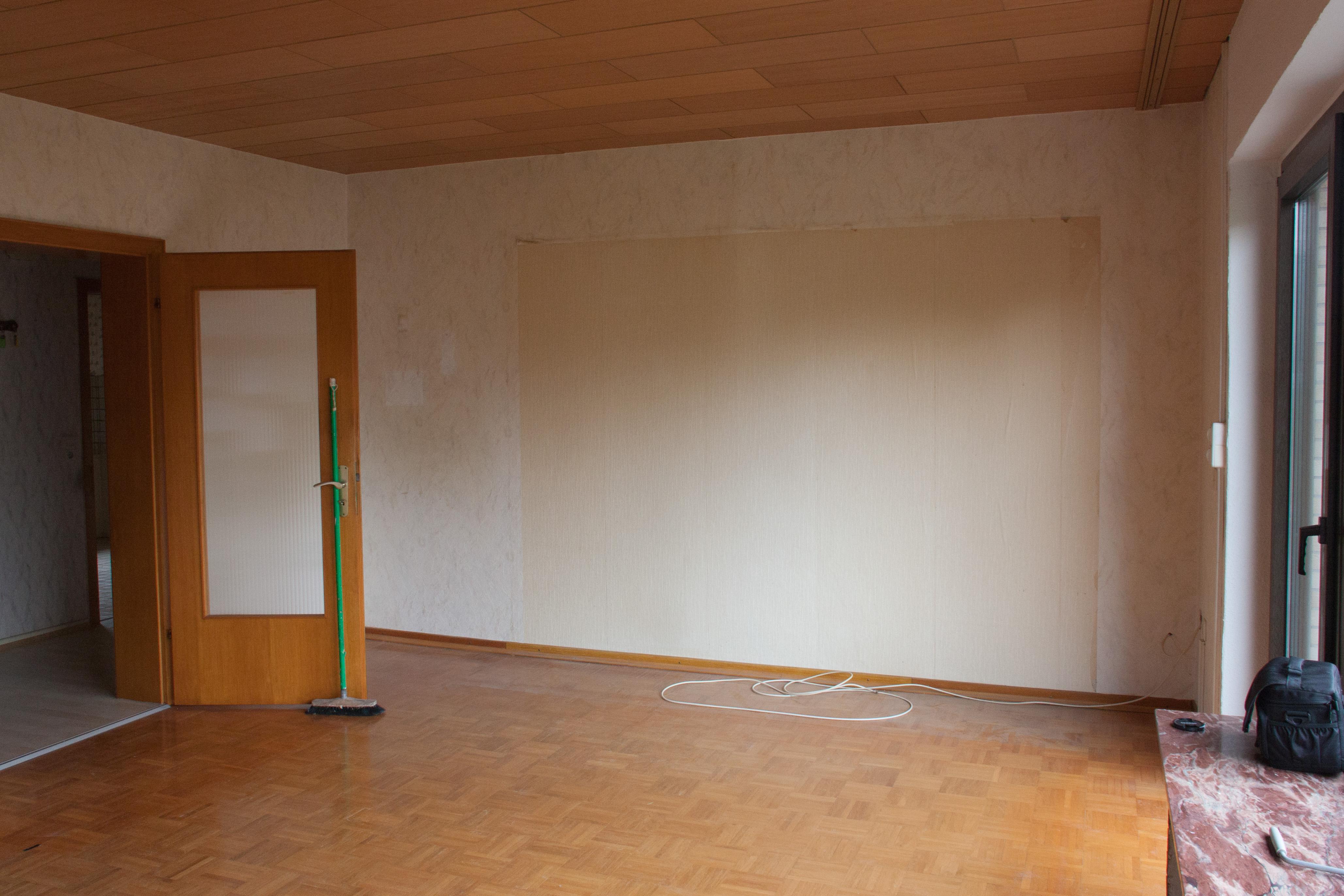 Wohnzimmer - vorher #wohnzimmer ©IMMOTION Home Staging / Florian Gürbig