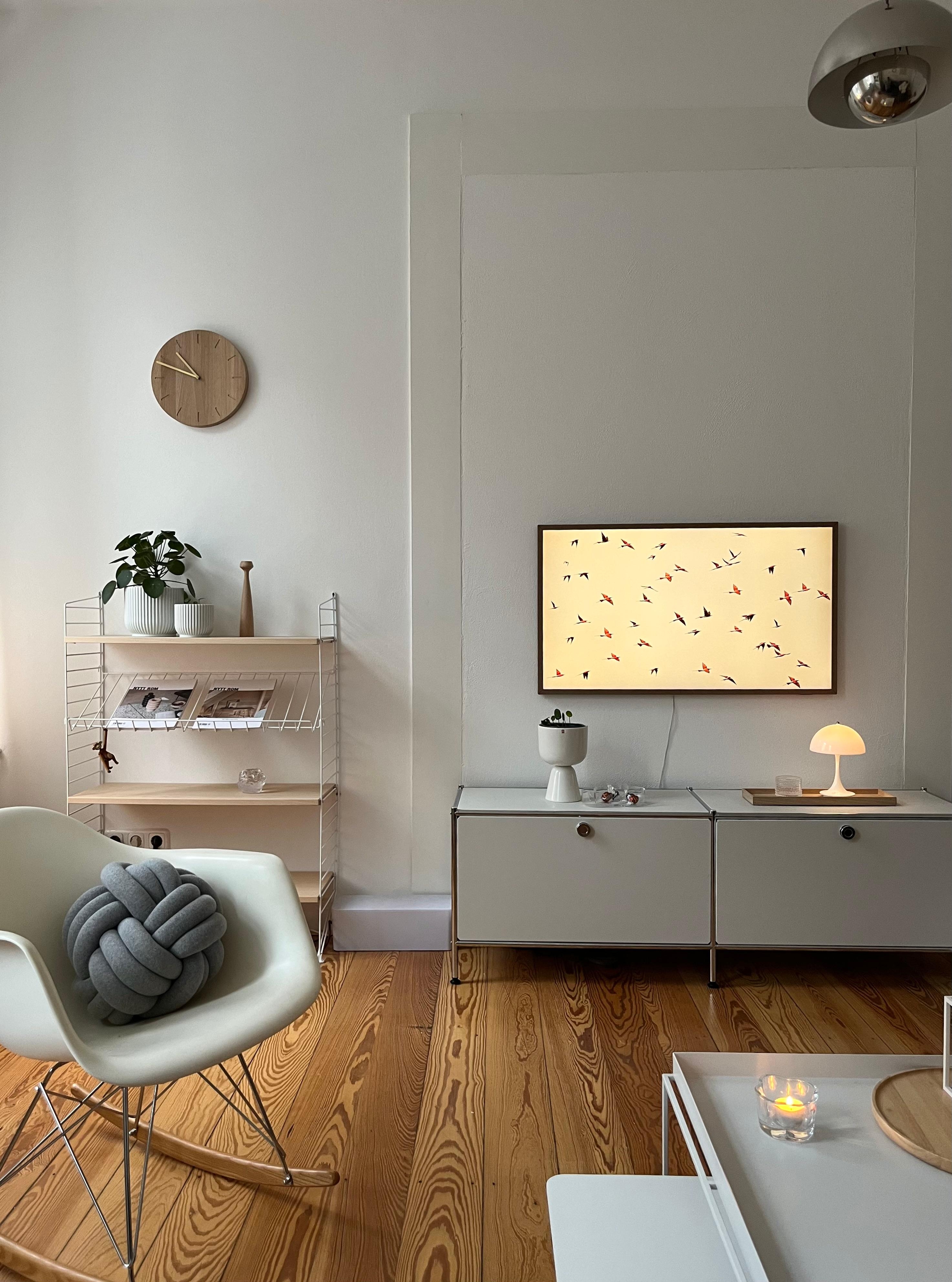 #wohnzimmer #altbauliebe #minimalismus #leuchtenliebe #hygge #danishdesign