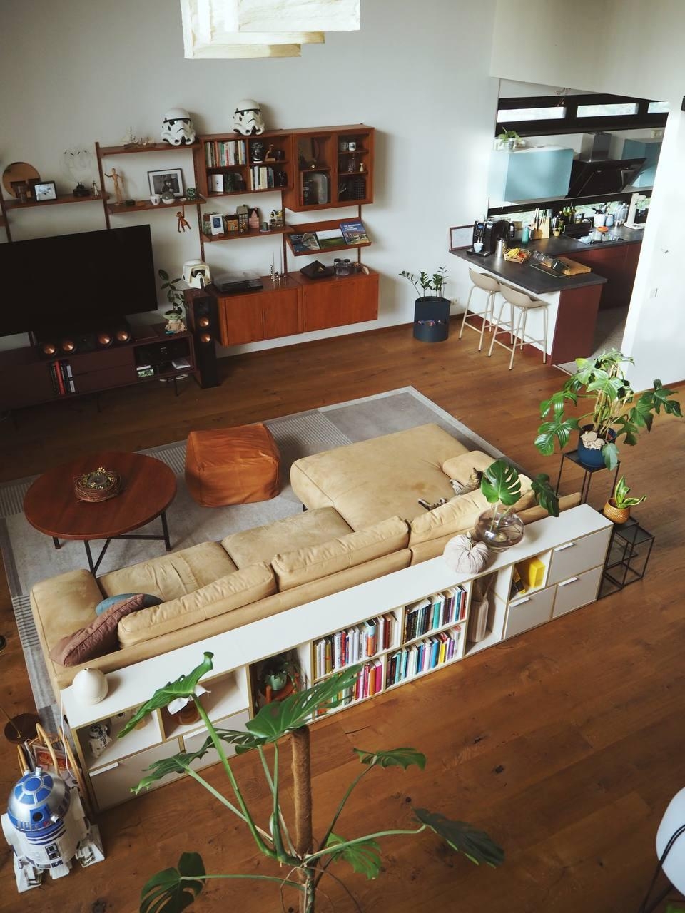 Wohnzimmer aus der Vogelperspektive #wohnzimmer #couchstyle #midcentury