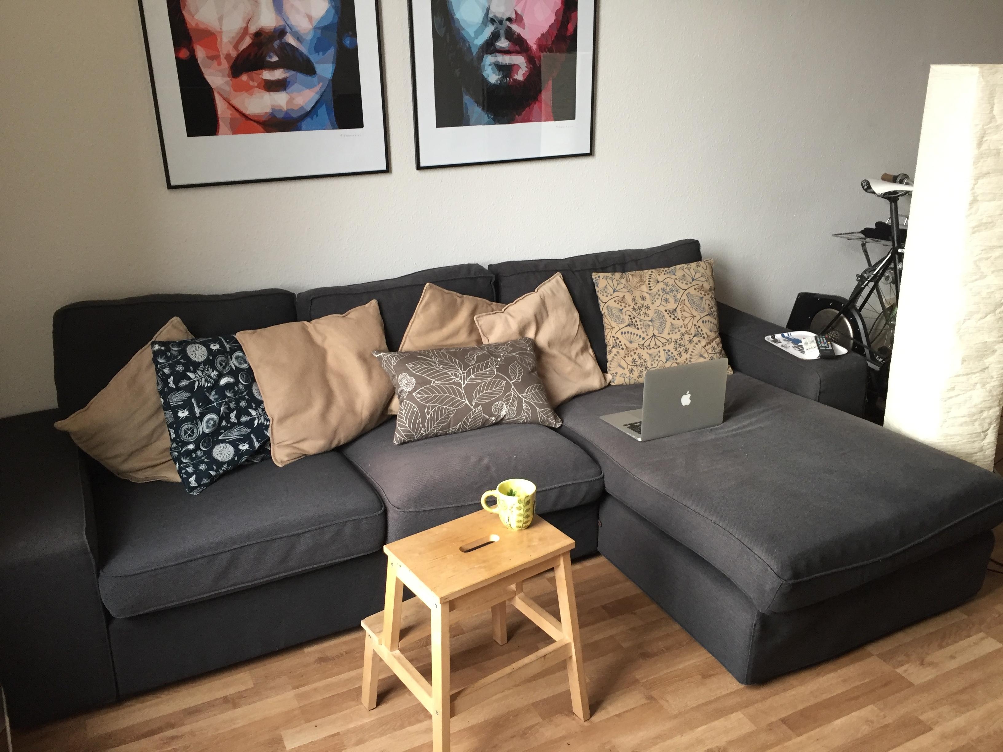 #wohnzimmer #beatles #couch #sofa #grau #prints #ikeasofa 