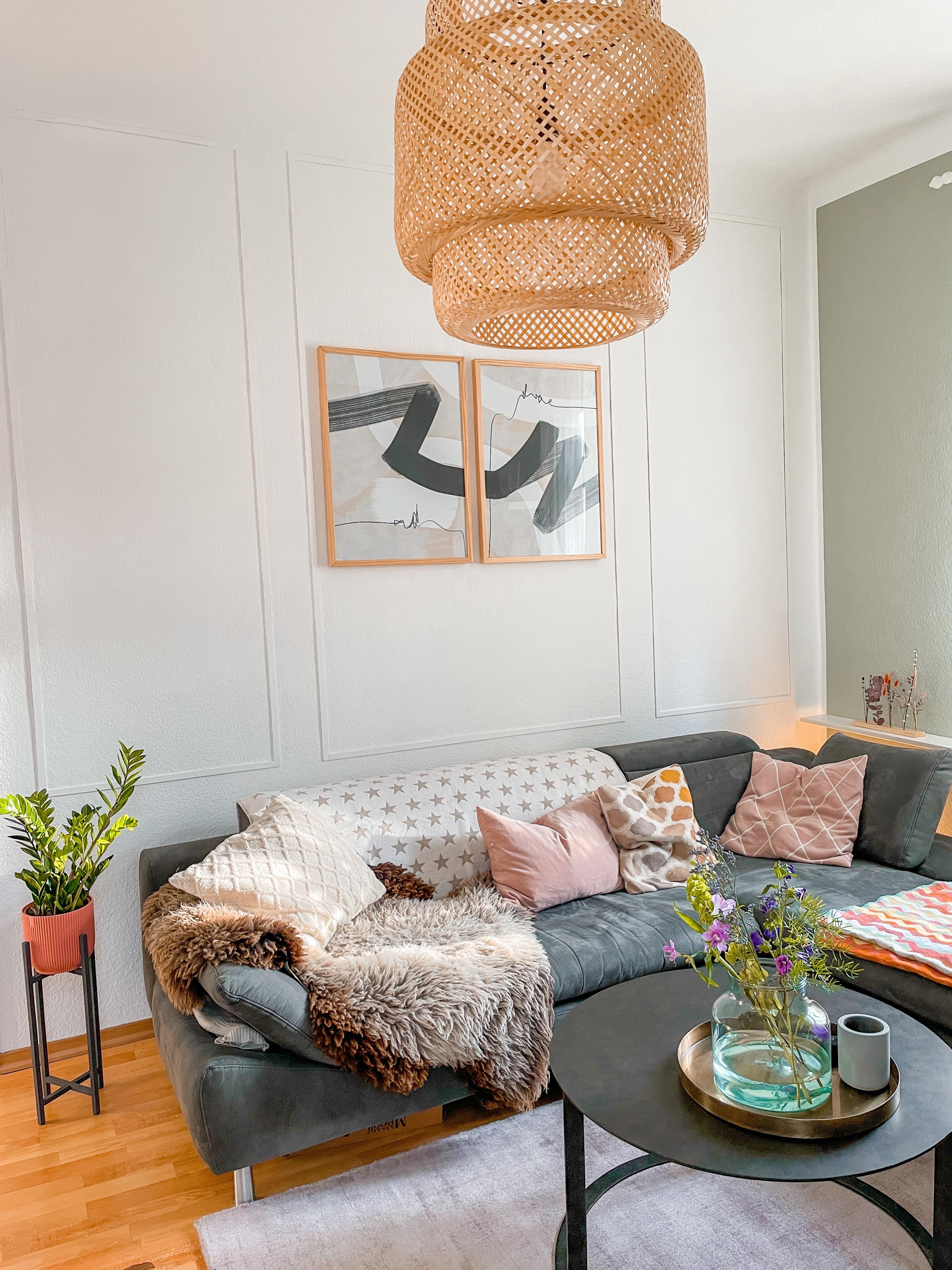 Wohnzimmer #couchstyle #livingroom #wandgestaltung #wohnzimmer 