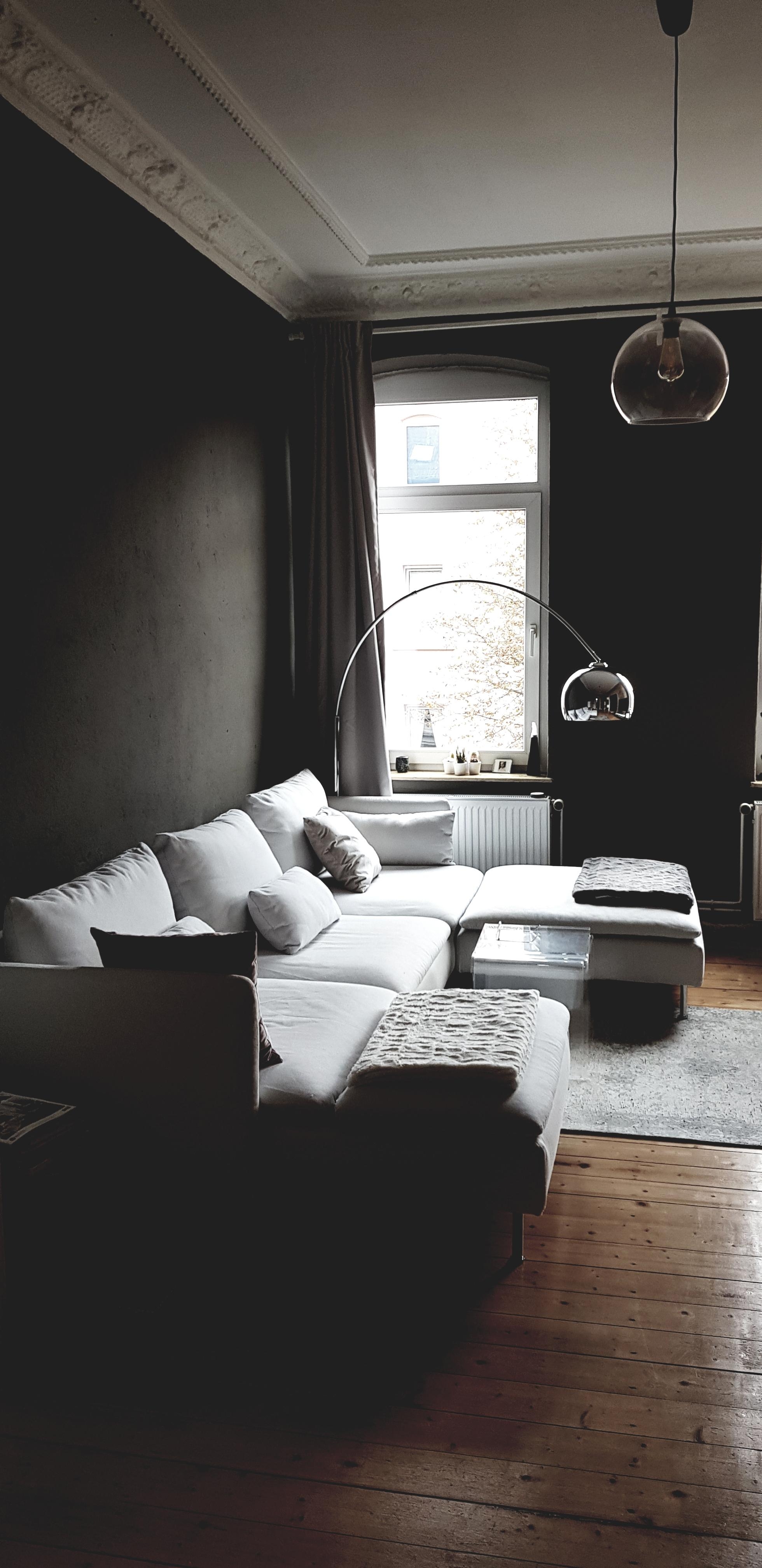 #Wohnzimmer #livingchallenge #lieblingsplatz #grau #altbau #altbauliebe