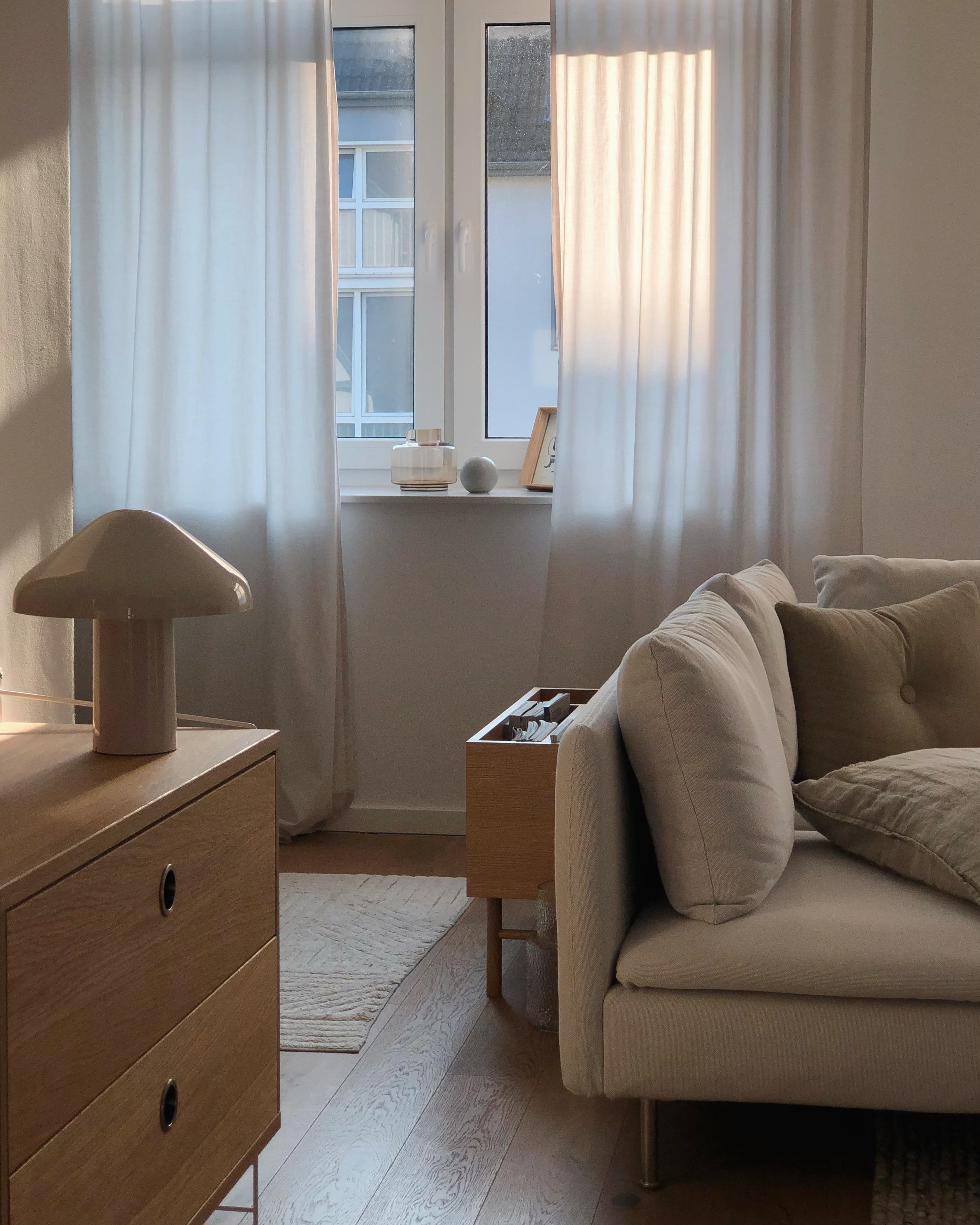 #wohnzimmer #livingroom #couch #couchstyle #ikea #stringfurniture #beige #minimalismus #home #interior #light #skandi 