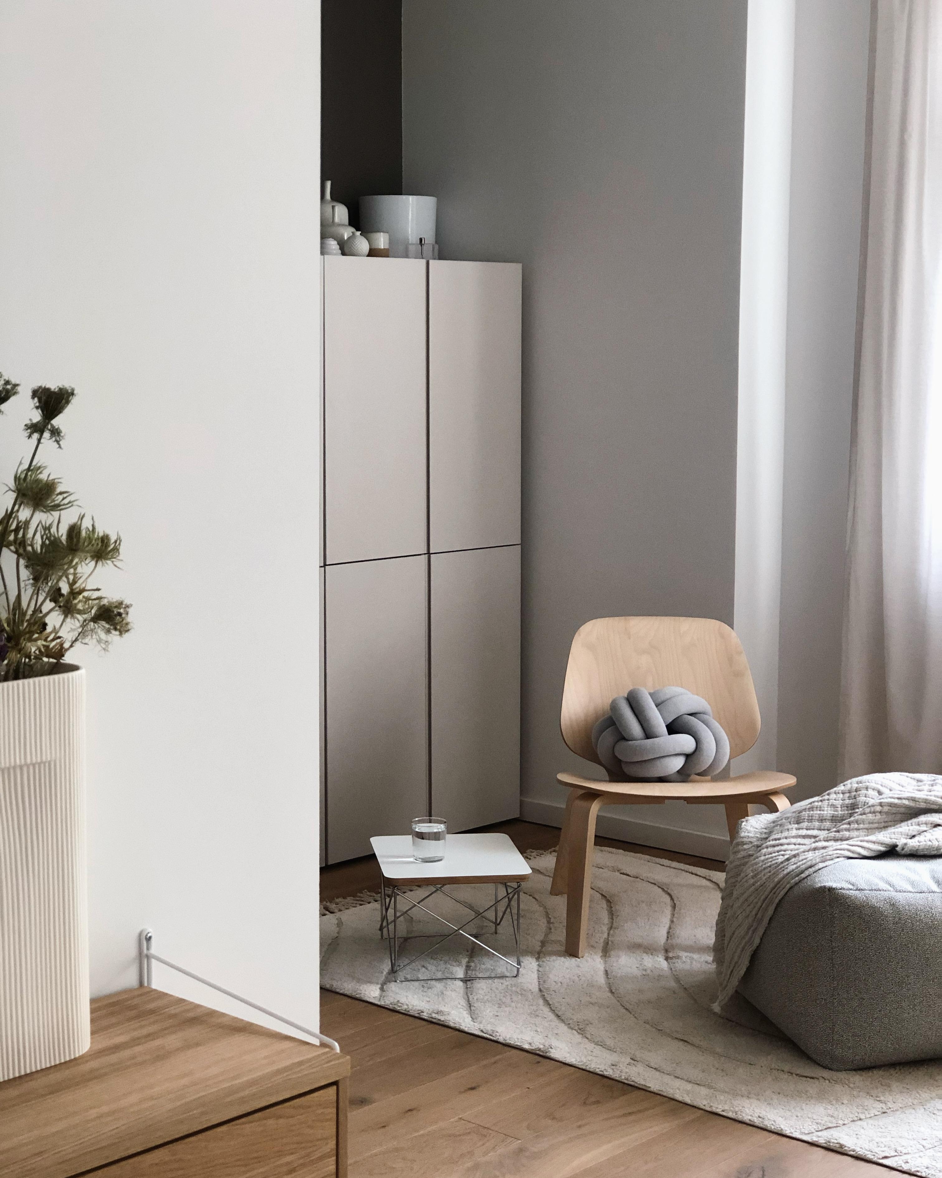 #wohnzimmer #livingroom #homeoffice #cozy #sitzecke #ivar #lesecke #interior #minimalism #beige #couchstyle #hygge