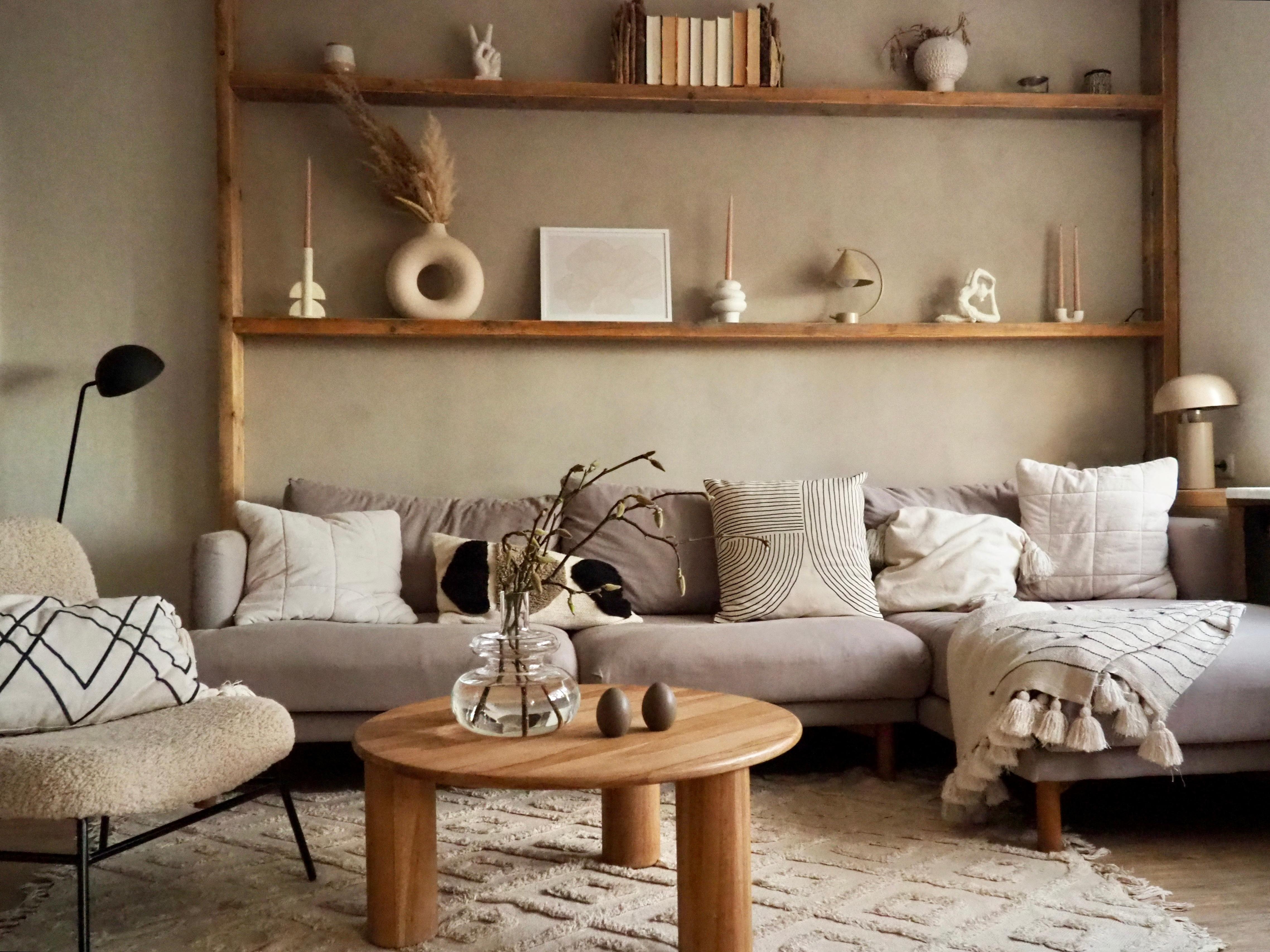 #wohnzimmer #magnolienzweig #coffeetable #couchstyle