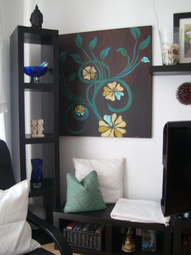Wohnzimmer mit Mitbringseln aus Asien und eigenem Gemälde! #homestory