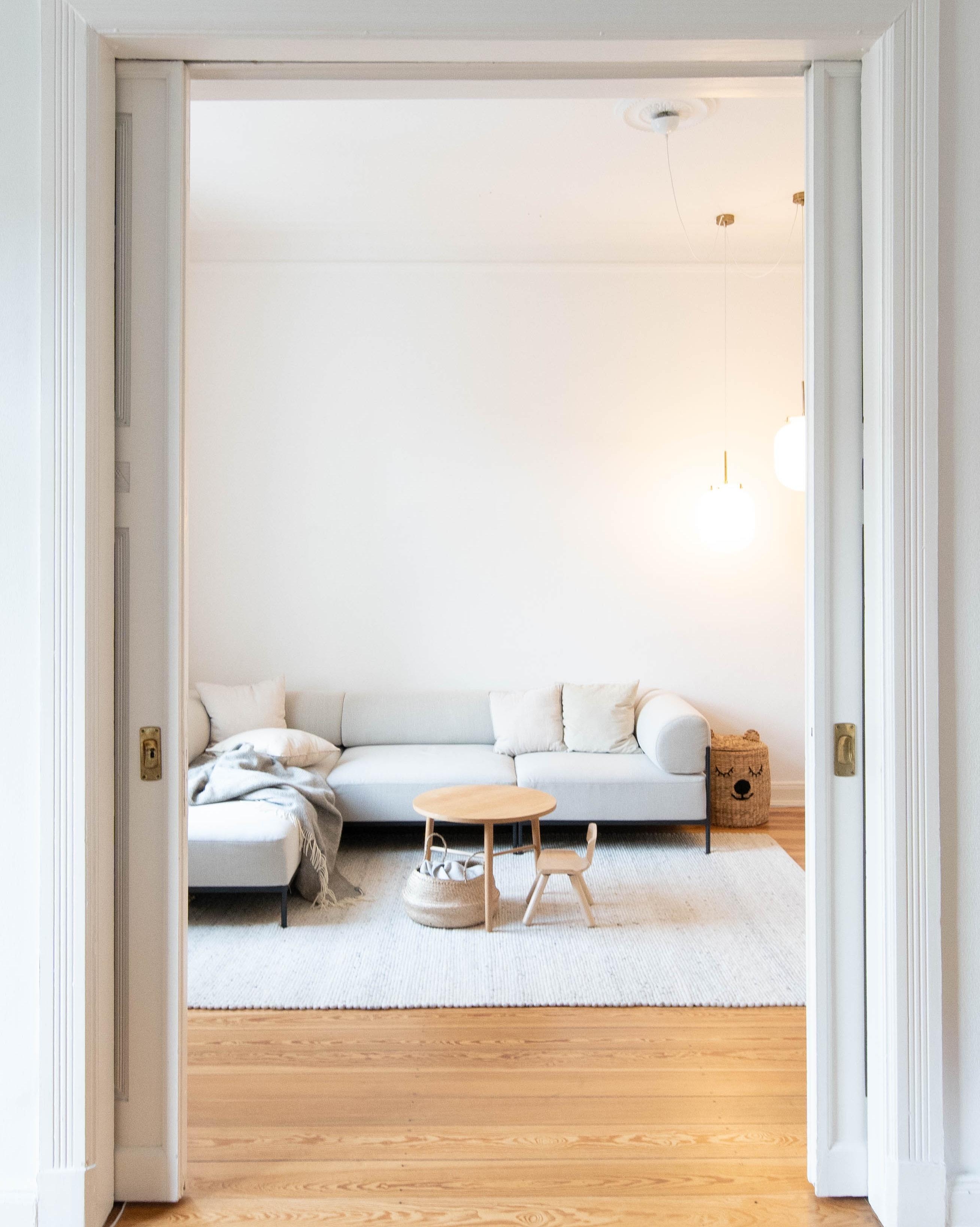 #wohnzimmer #sofa #altbau #placetobe
