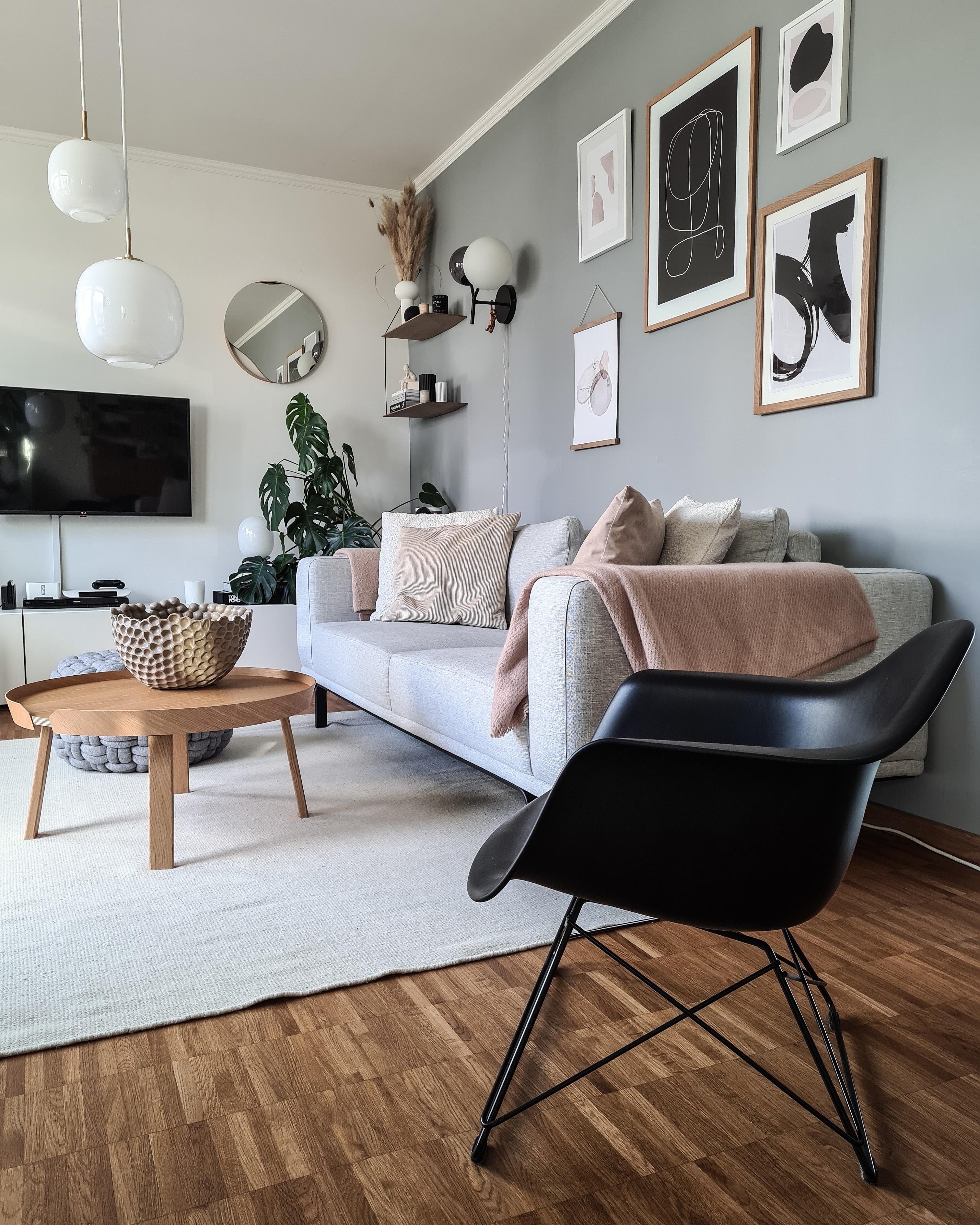 Wohnzimmer....

#wohnzimmerinspo #wohnzimmer #livingroominspo #meinzuhause #couchstyle 