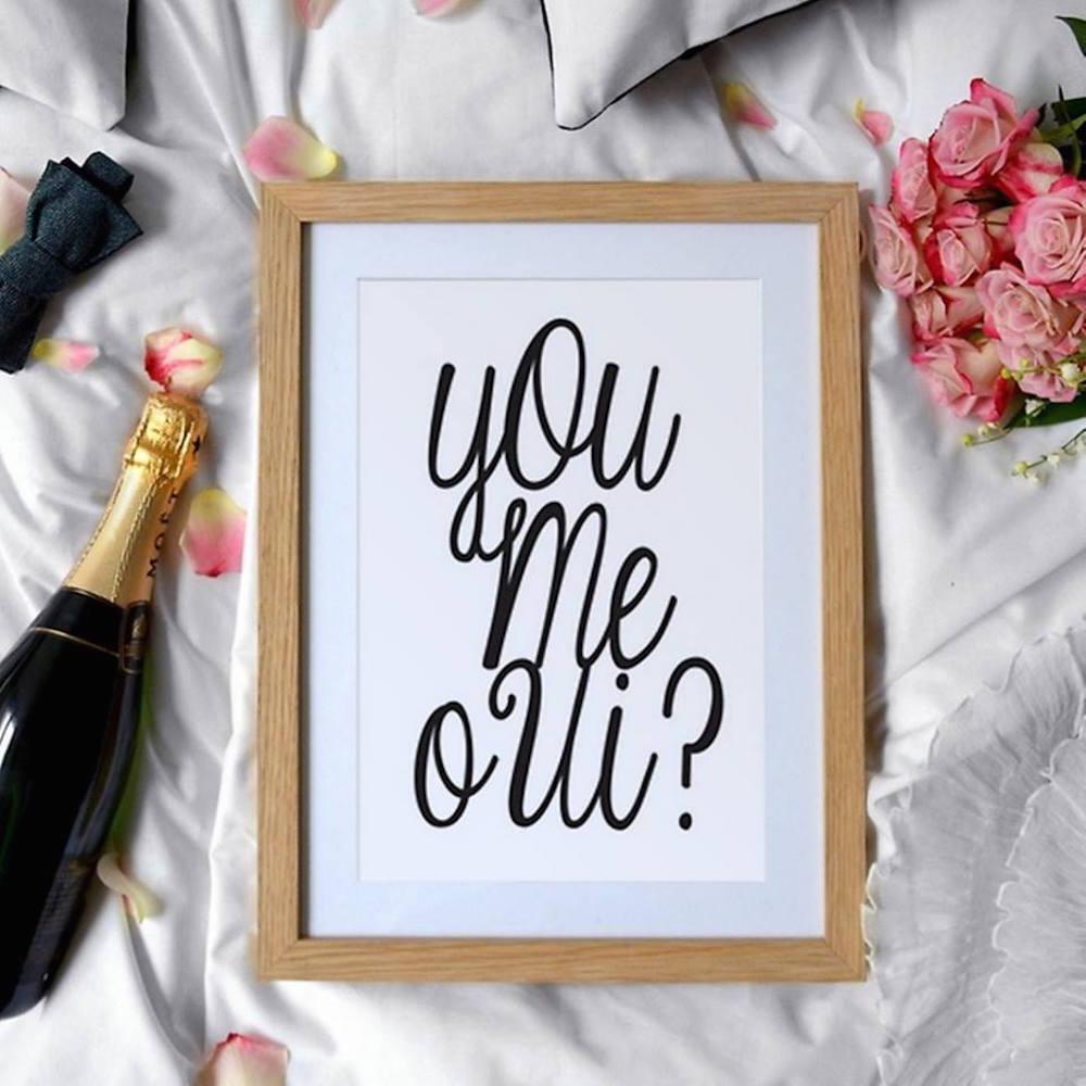 You Me Oui aus der Honeymoon Hotel-Kollektion #wandgestaltung #hochzeit ©Karli Florence || Juniqe