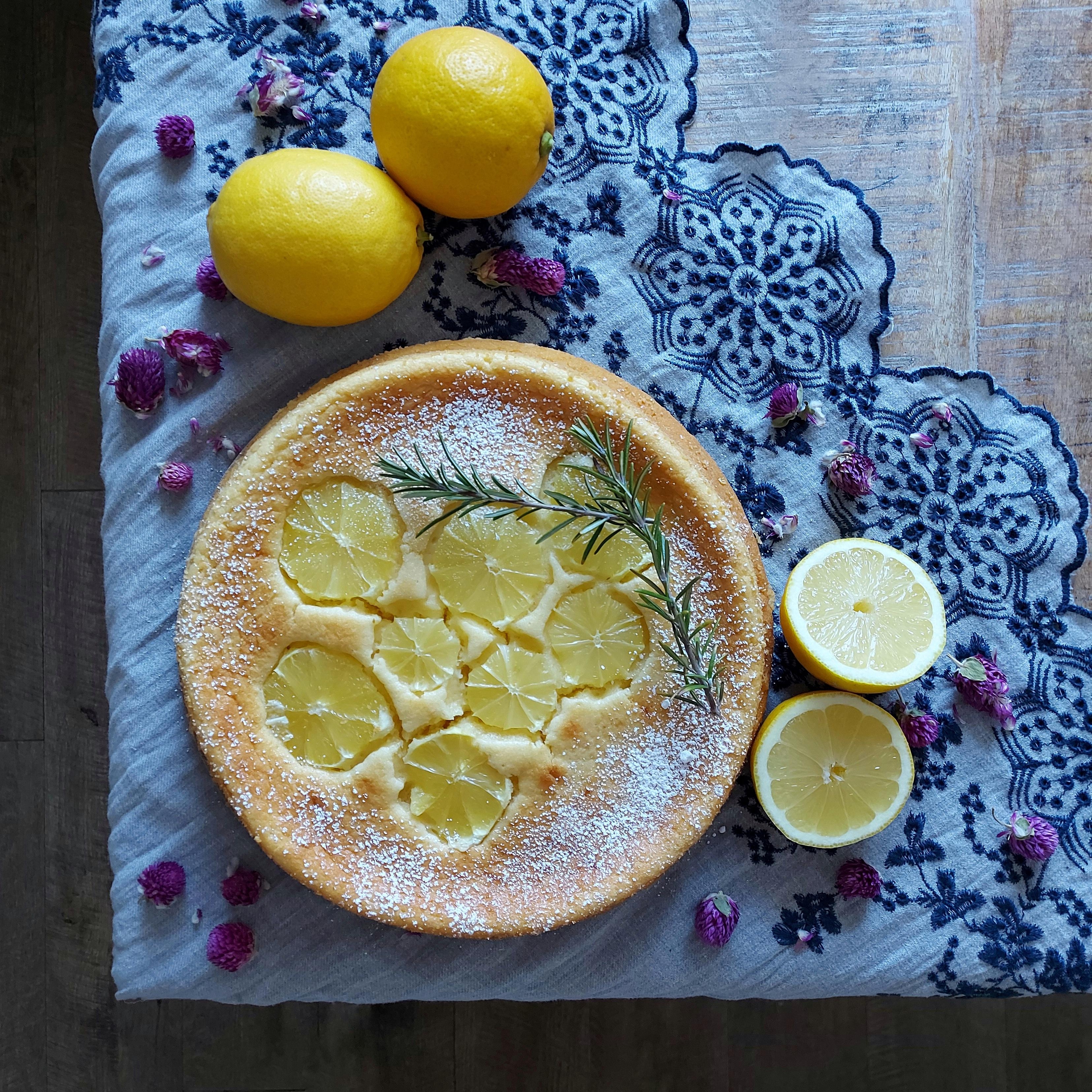 Zitronenkuchen so lecker und saftig #backenmitliebe #backenmachtglücklich 