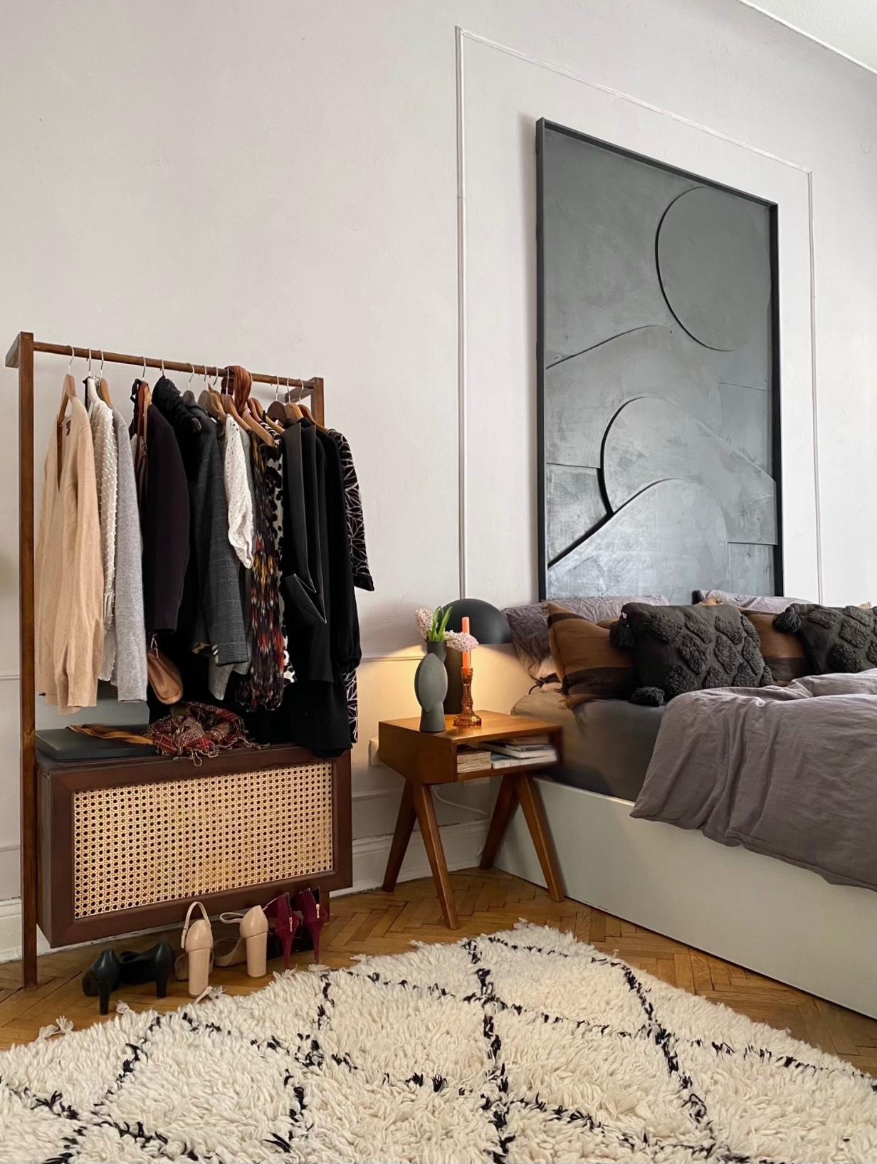 Zwei DIYs aus 2020. Die Garderobe und das Wandbild.
🌸☀️💕 #garderobe #wandbild #schlafzimmer #kunst #diy